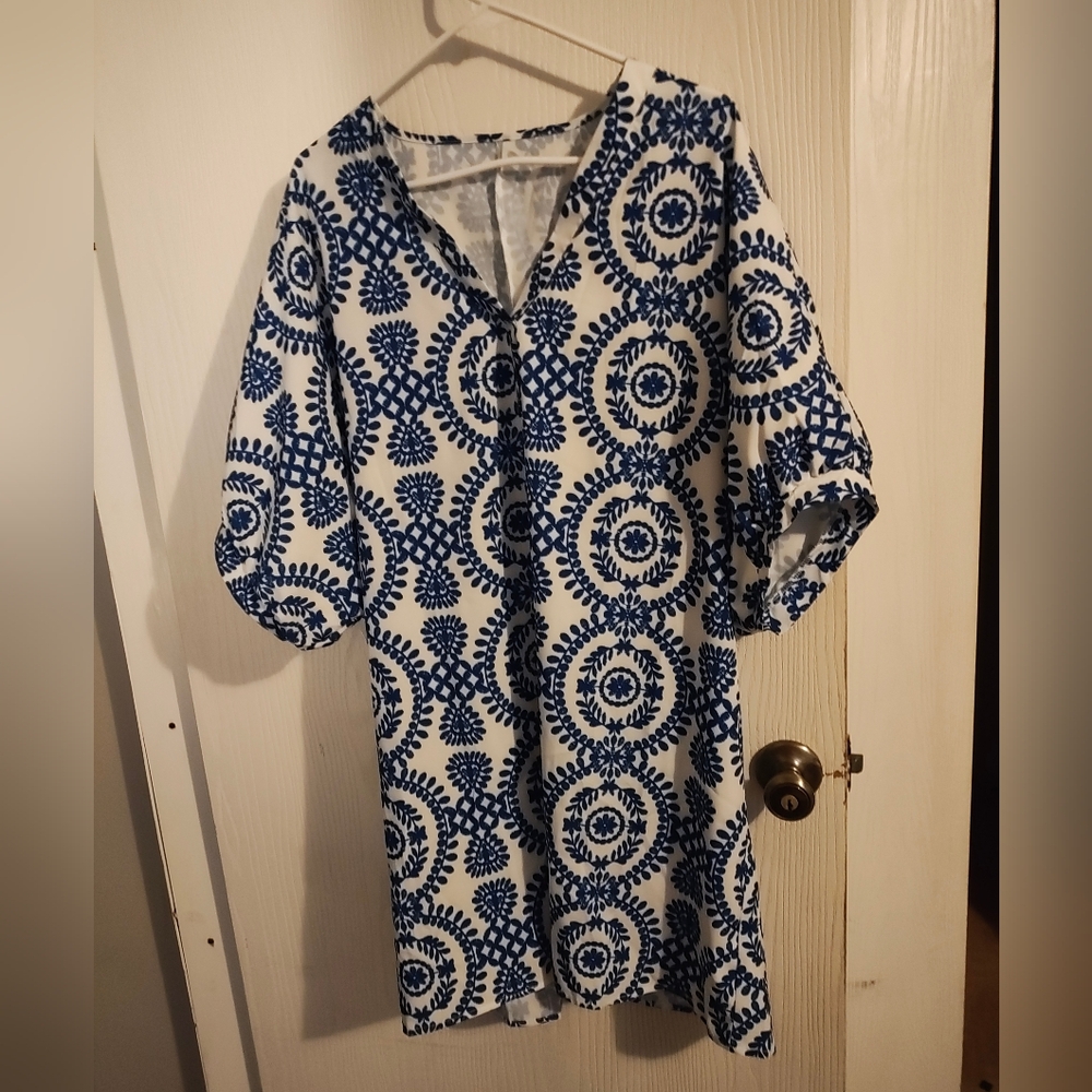 SHEIN Navy and White Patterned Swim Coverup